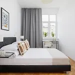 1-bedroom With Balcony - Dluga 65 Apartament Kraków