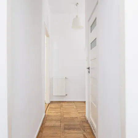 1-bedroom With Balcony - Dluga 65 *