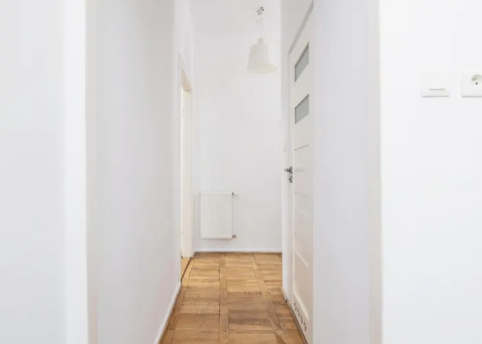 1-bedroom With Balcony - Dluga 65 *