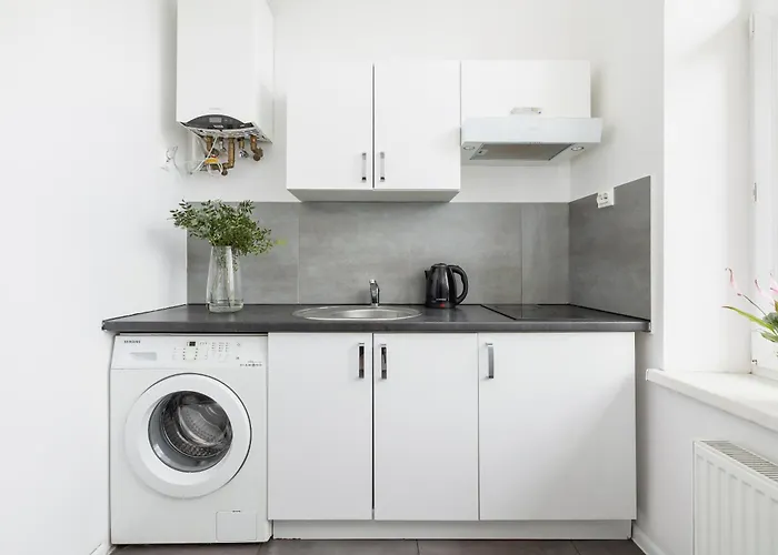 Apartment 1-bedroom With Balcony - Dluga 65 Krakow